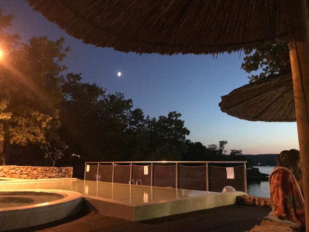 Apartments Mestrovic, Klimno, Soline Bay, Island Krk Zewnętrze zdjęcie