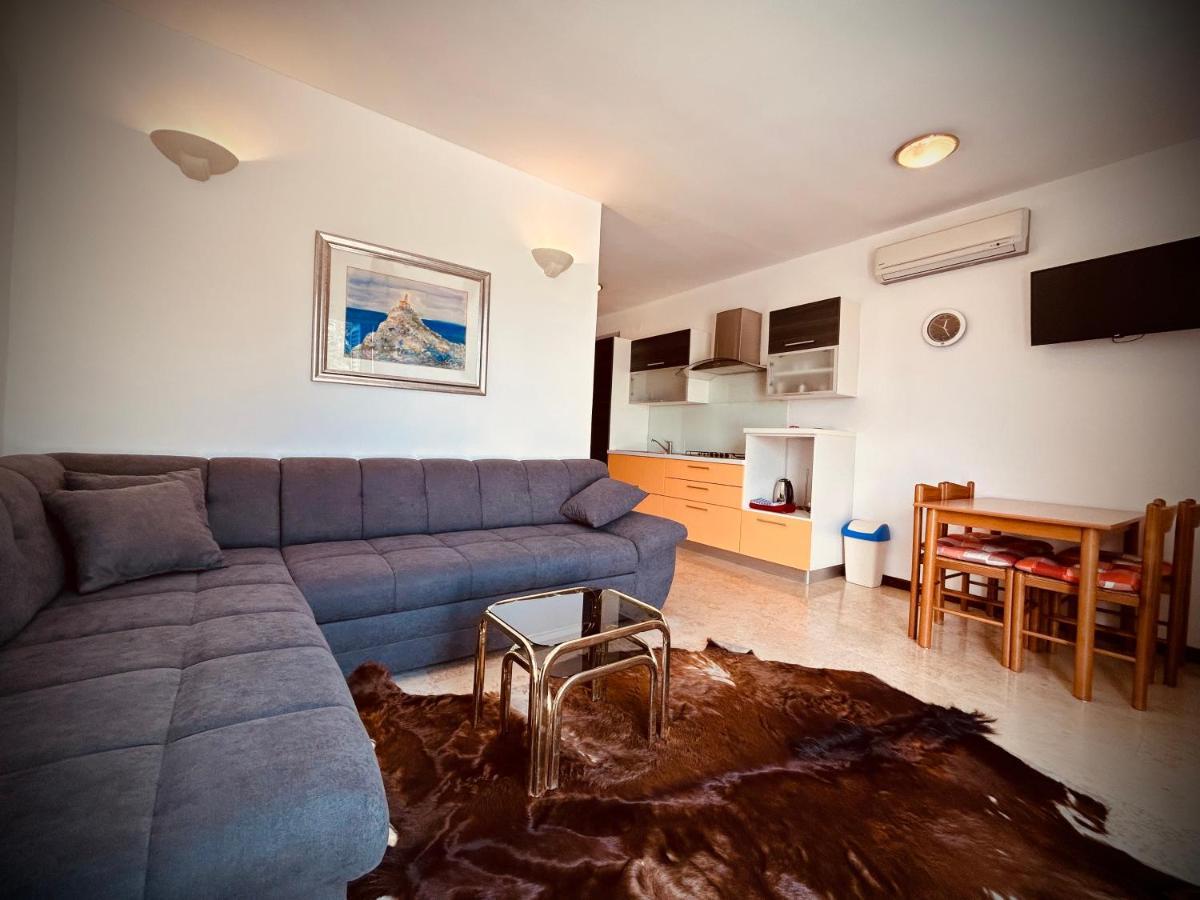 Apartments Mestrovic, Klimno, Soline Bay, Island Krk Zewnętrze zdjęcie