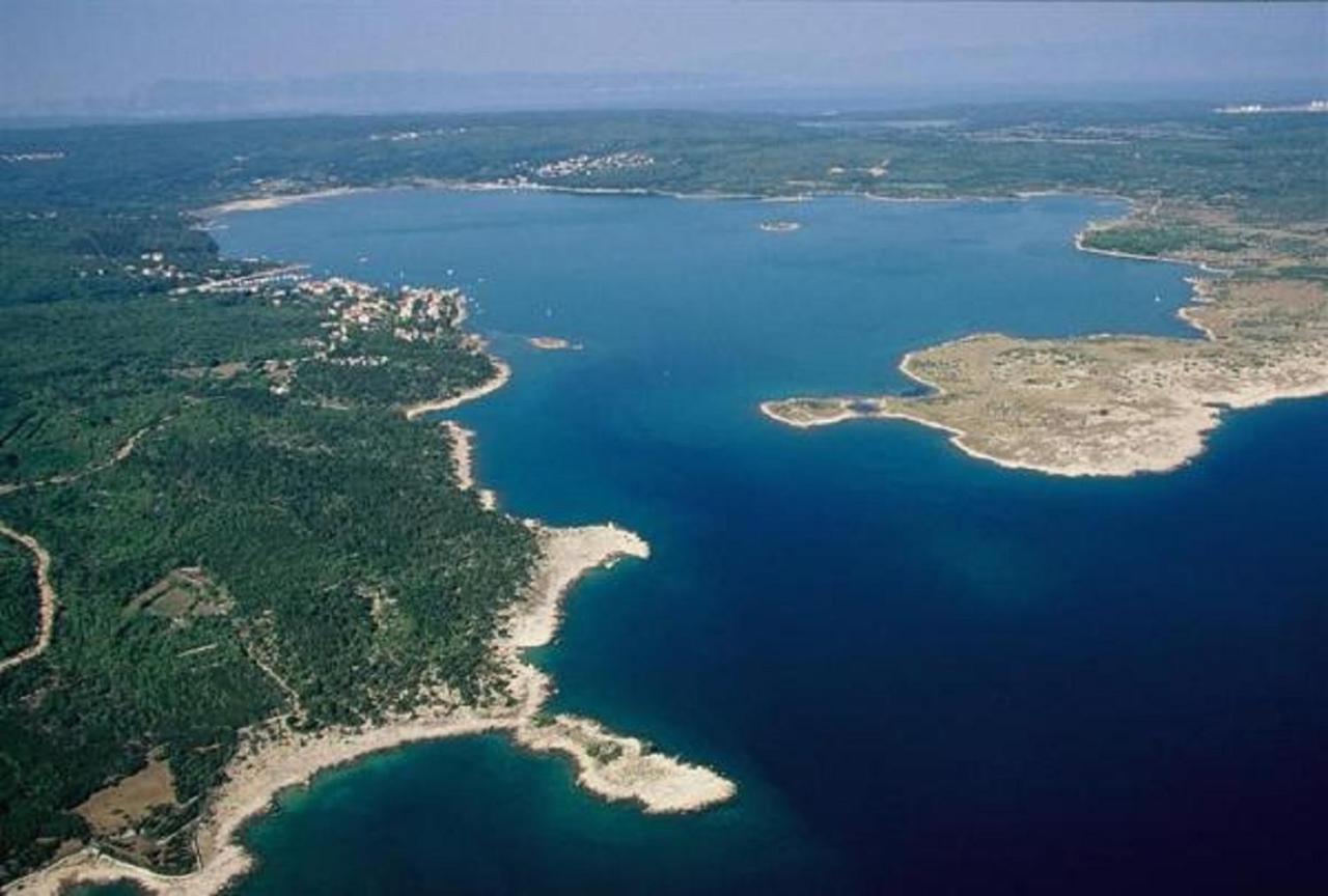 Apartments Mestrovic, Klimno, Soline Bay, Island Krk Zewnętrze zdjęcie